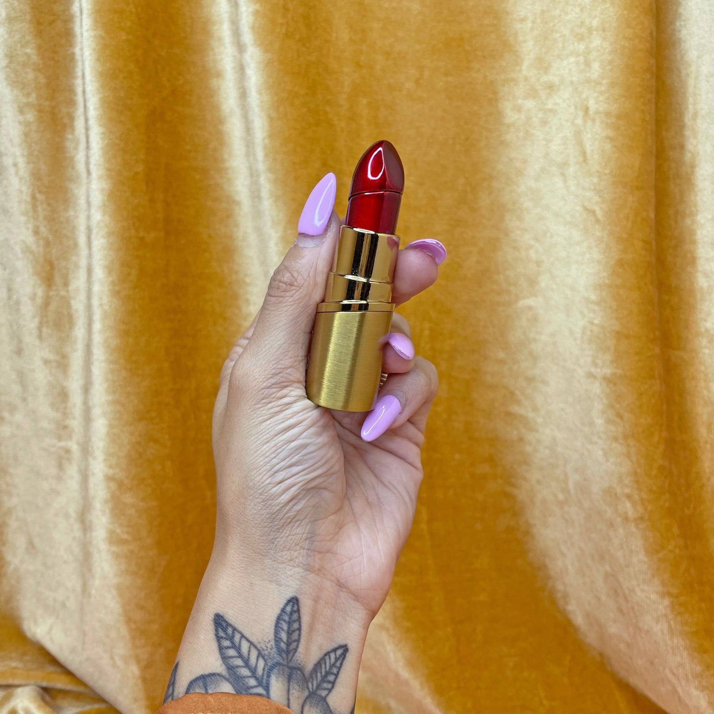 A Shop of Things - Lipstick Lighter