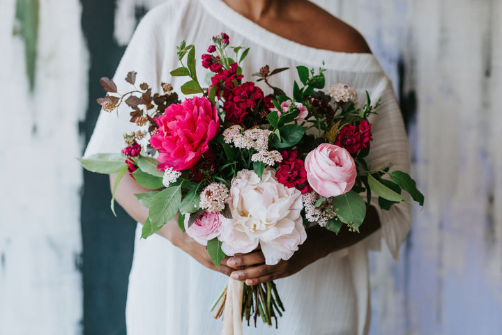 Planing a tiny wedding in D.C.? Take our quiz to pin down your unique floral style.