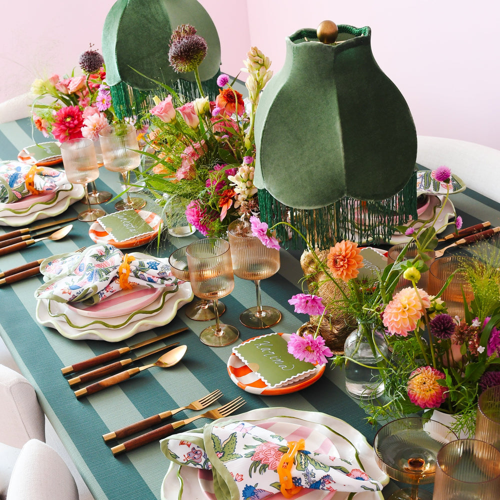 How to Set a Thanksgiving Table That Feels Joyful and Effortless