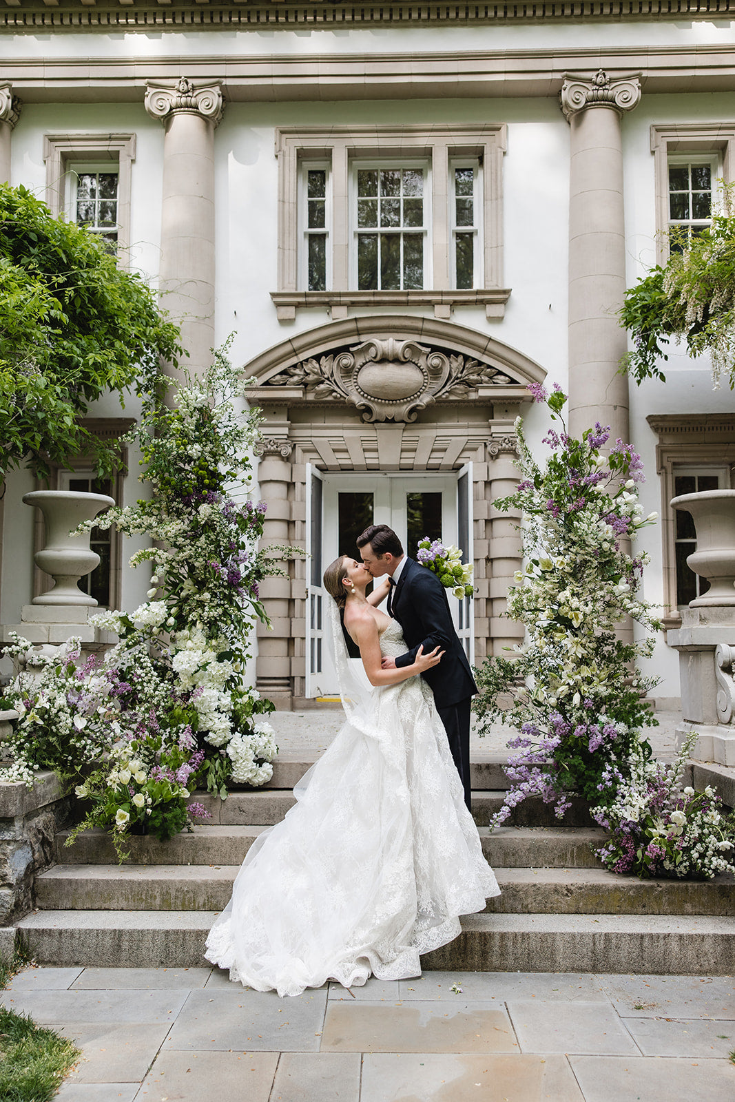 Lush at Liriodendron Mansion | Lauren + Seth