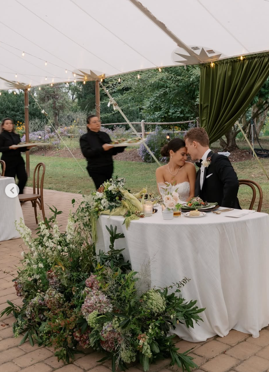 Wildly Textural Wedding Flowers at Historic Tuckahoe: A Non-Traditional Take on Romance