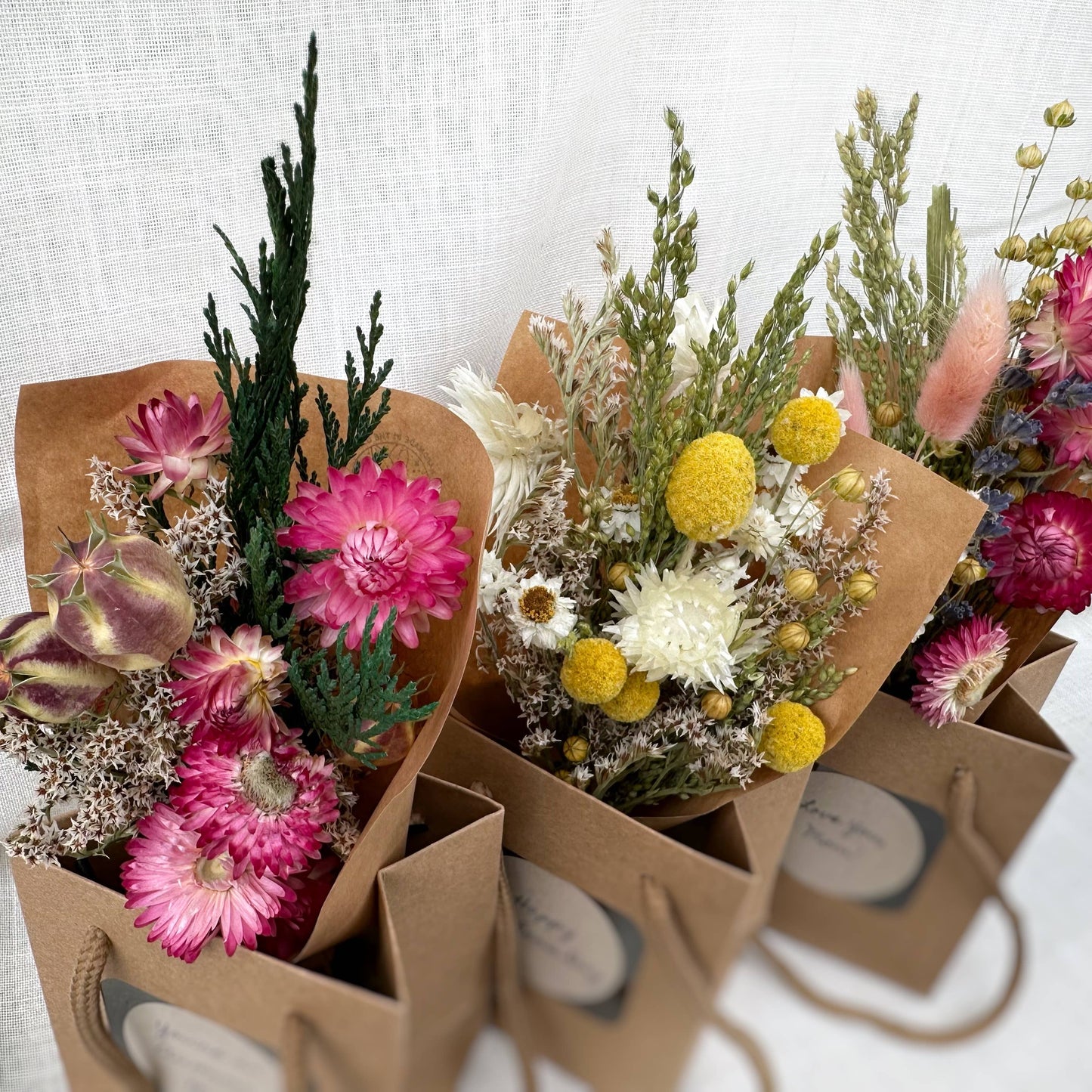 CA Studios - Happy Mother's Day Bouquet Bag Dried Floral Gift: Happy Mother's Day Bouquet 2
