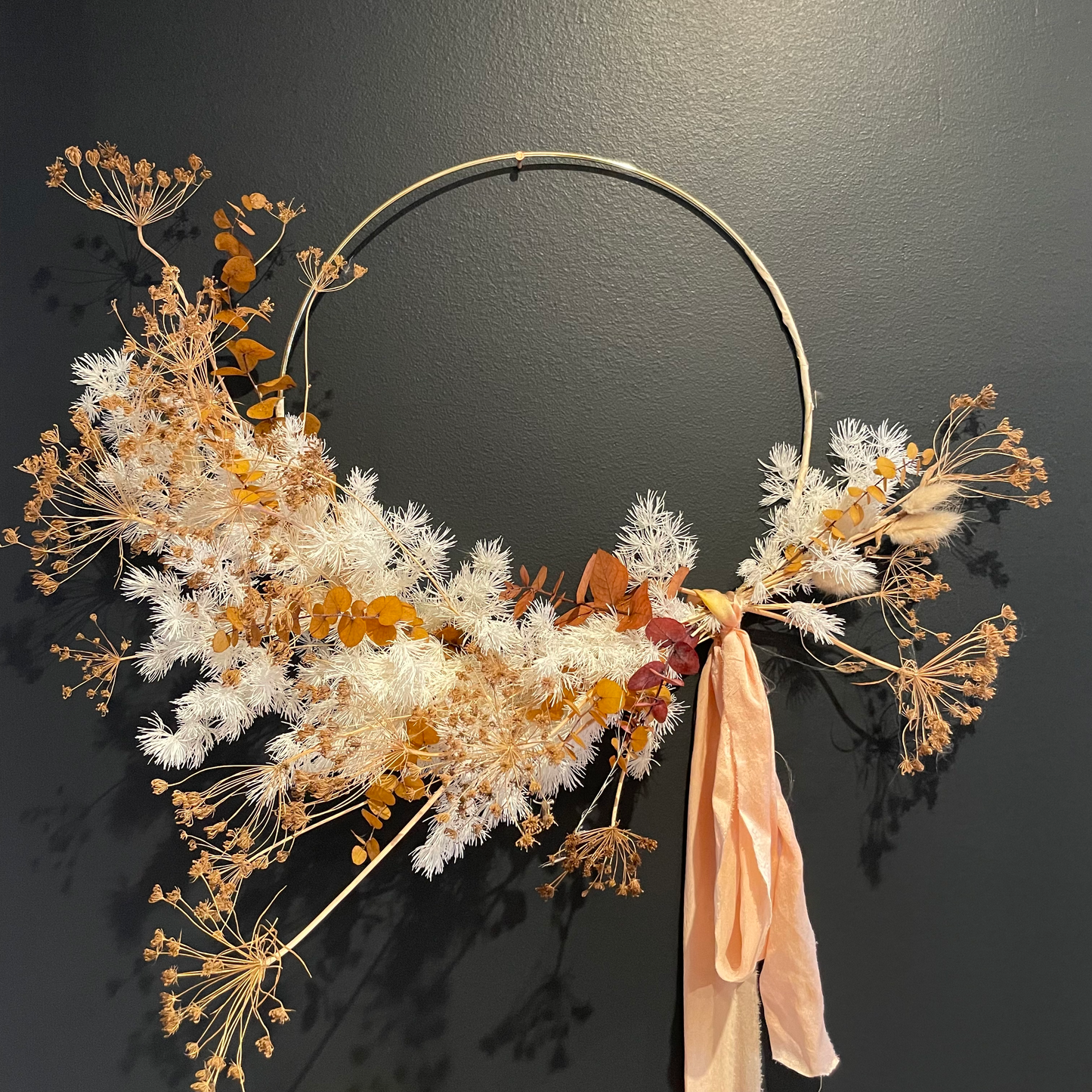 Deluxe Dried Wreath 12-inch