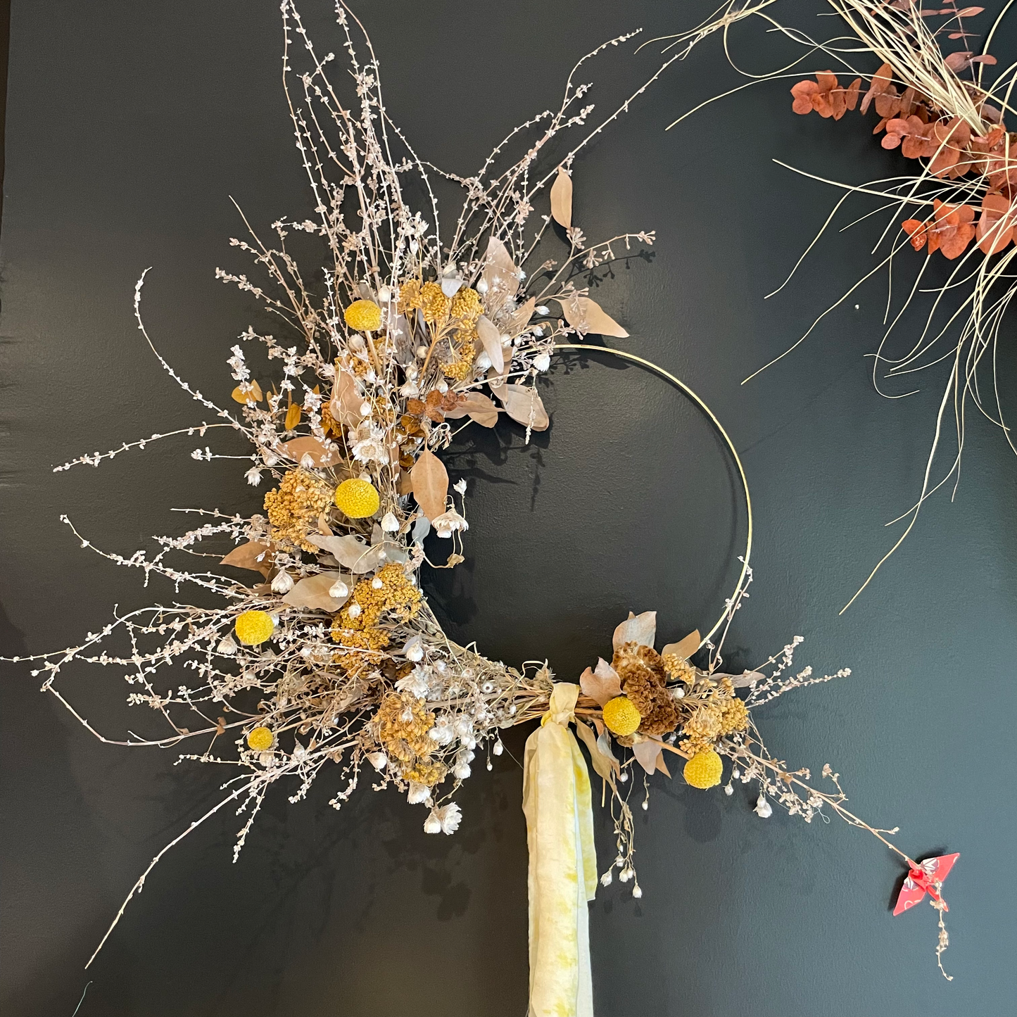 Deluxe Dried Wreath 12-inch